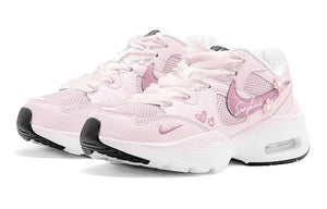 حذاء Nike رياضي نسائي وردي بتصميم Sunshine وأزهار.