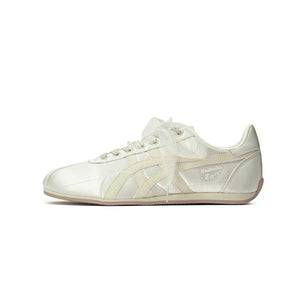Onitsuka Tiger Beige.