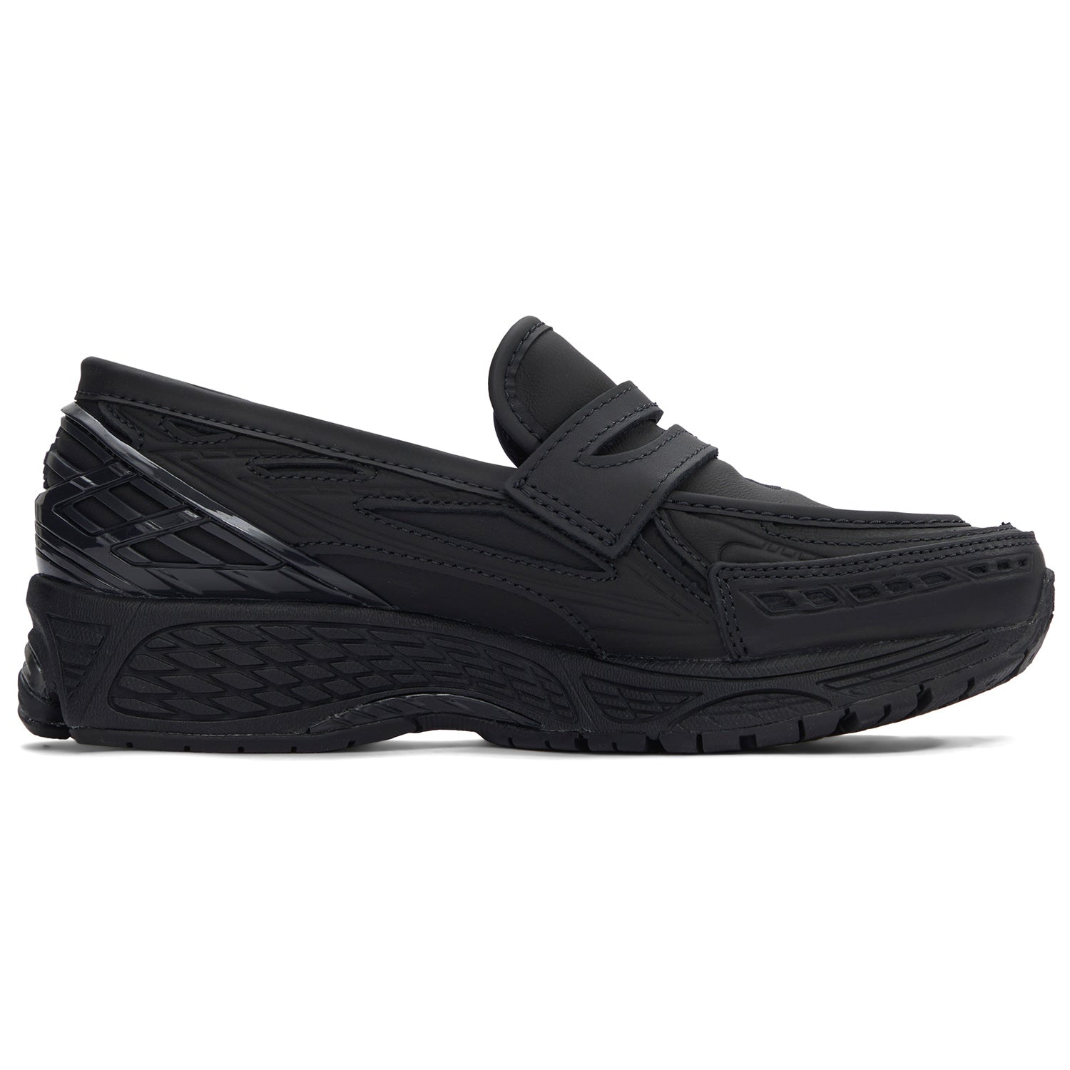 حذاء New Balance 1906L Loafer باللون الأسود الأنيق