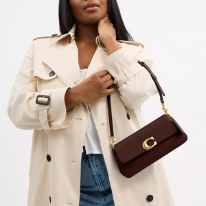 COACH Jet 25 Tote Medium  Maple.